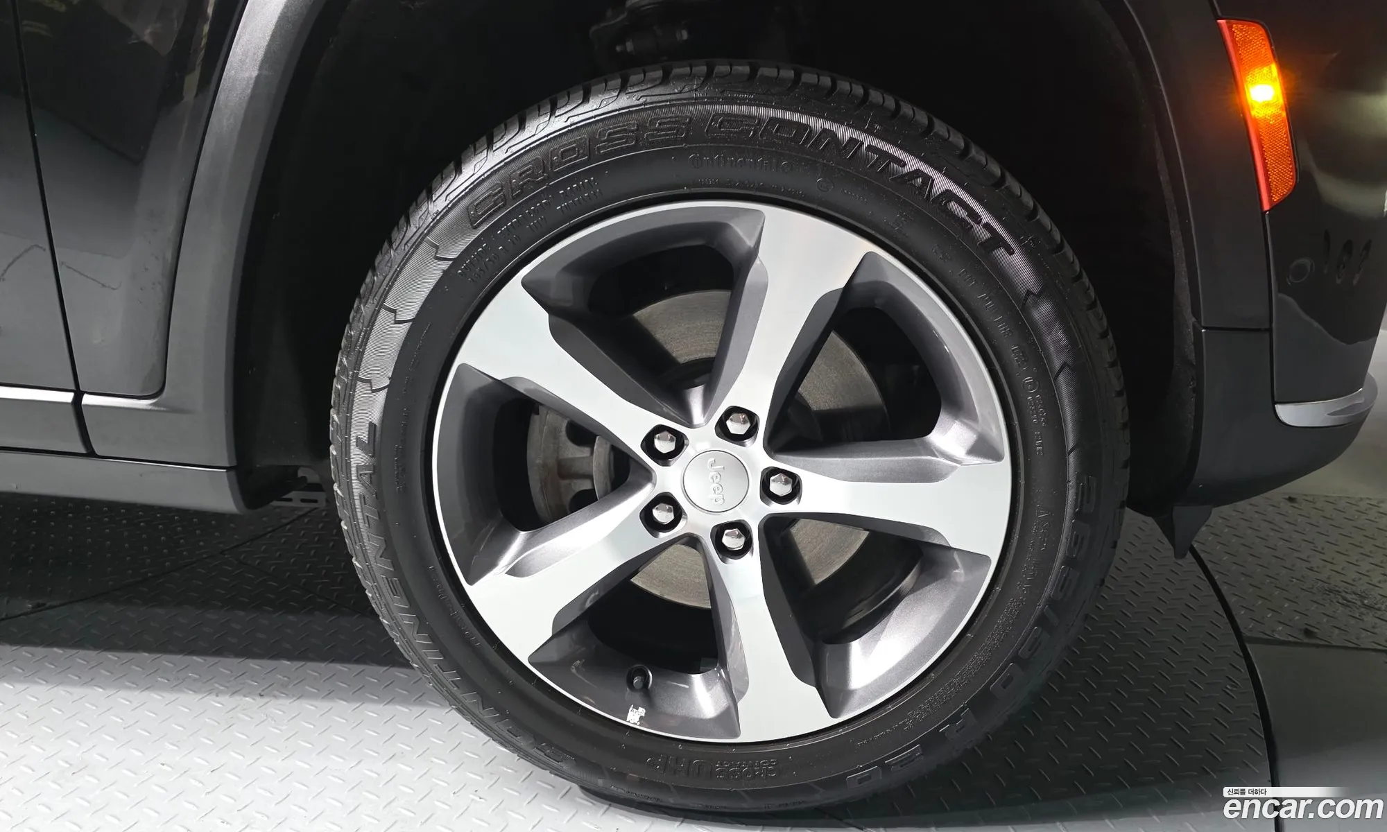 Jeep Grand Cherokee 2023 — 14