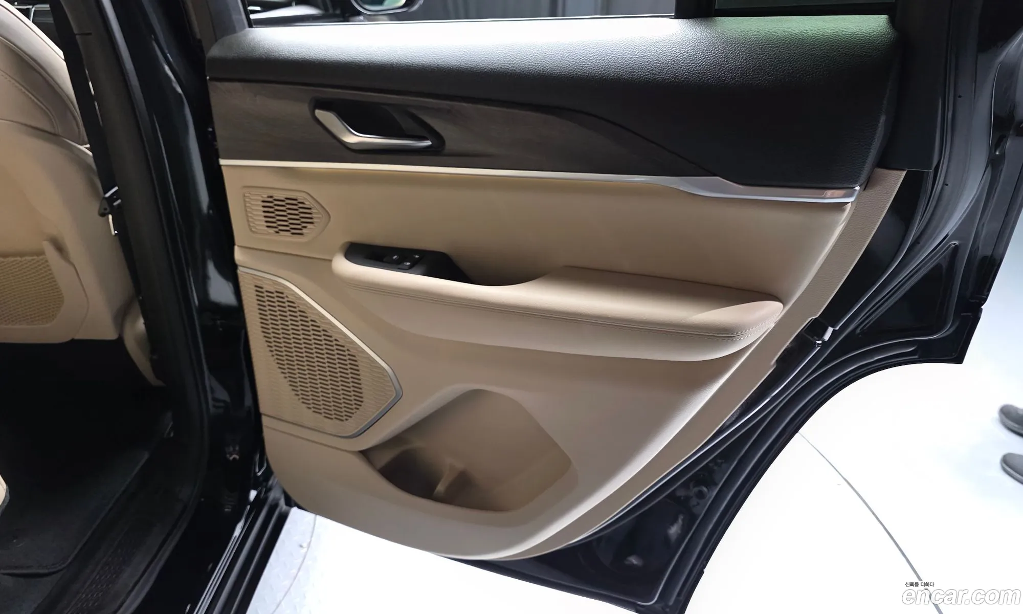 Jeep Grand Cherokee 2023 — 13