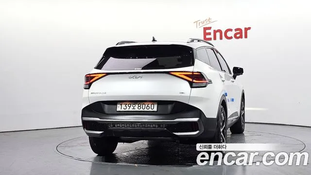 Kia Sportage Hybrid 2024 — 3