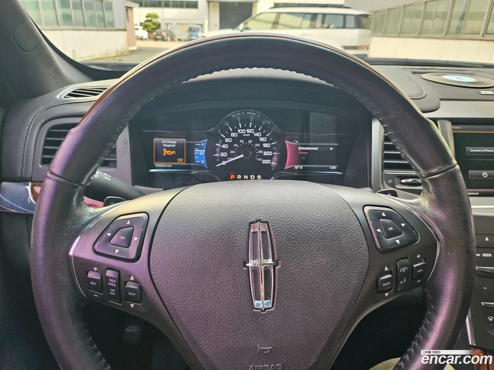 Lincoln MKS 2013 — 7