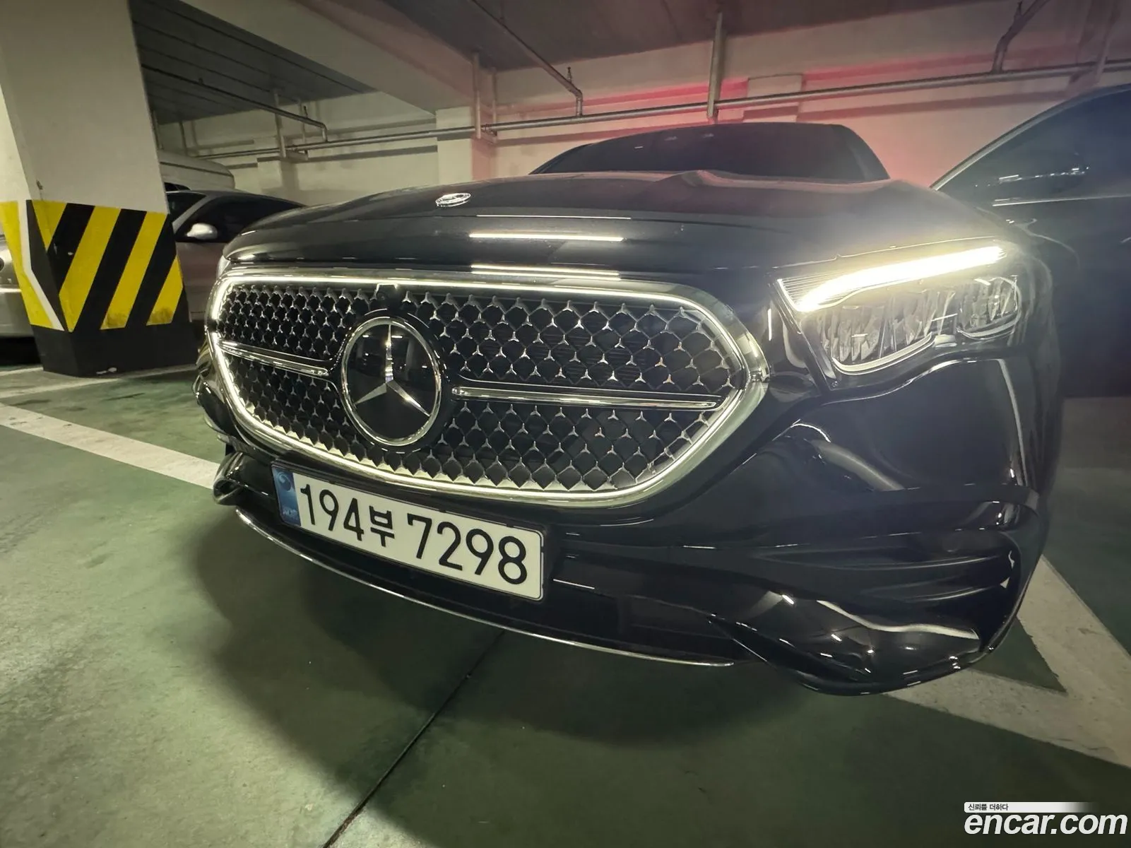 Mercedes-Benz E-Class W214 2026 — 6