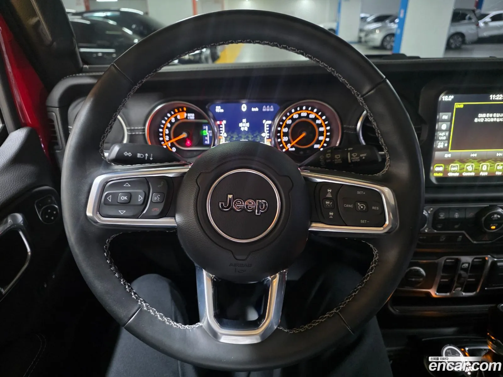 Jeep Wrangler 2023 — 4