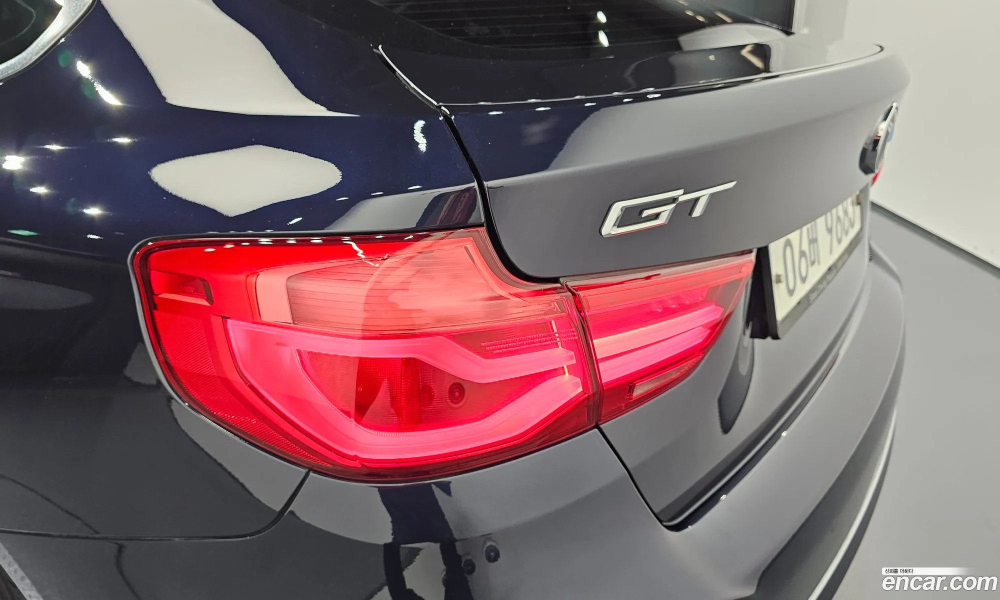 BMW 3 Series GT 2018 — 30