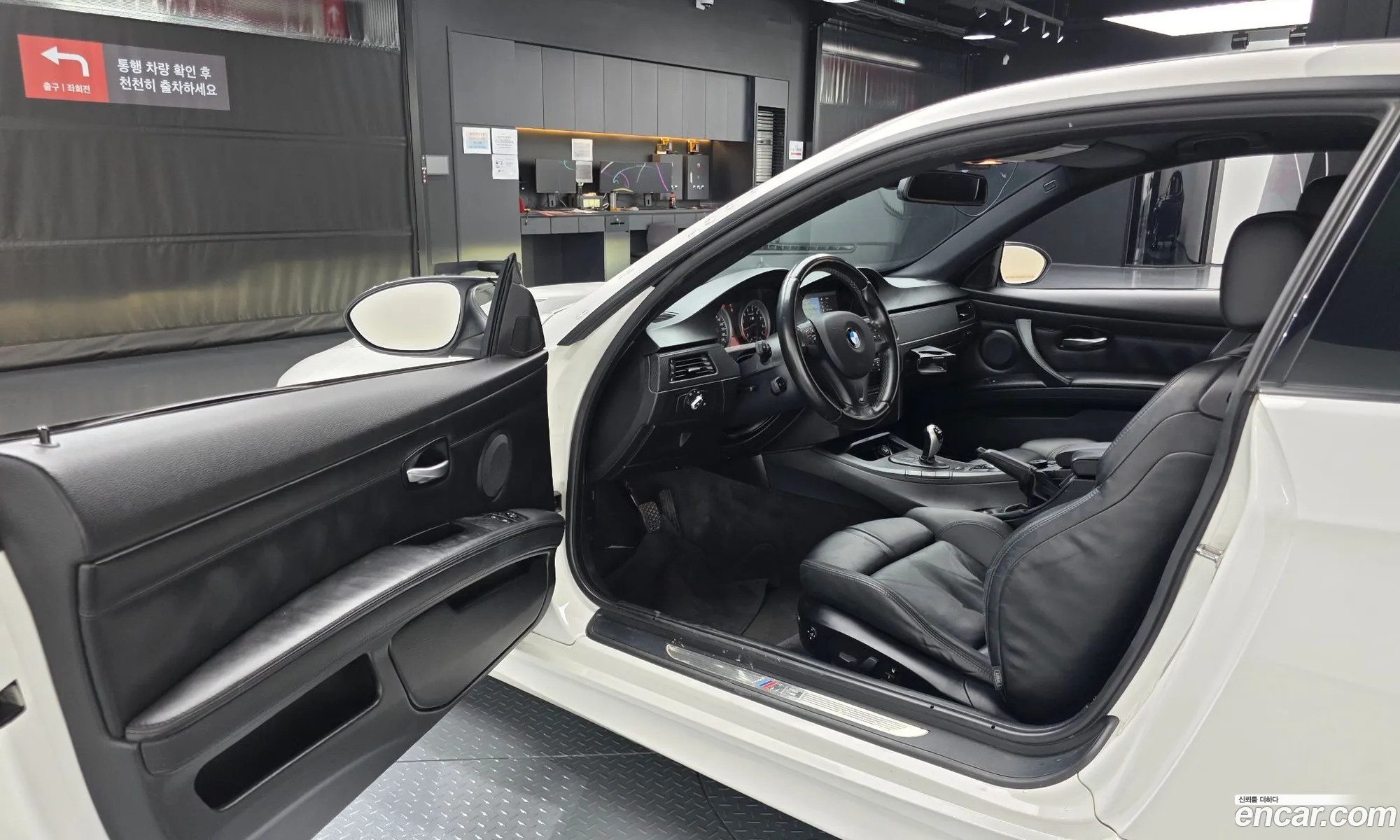 BMW M3 2010 WBSWD9108AP306351 — 9