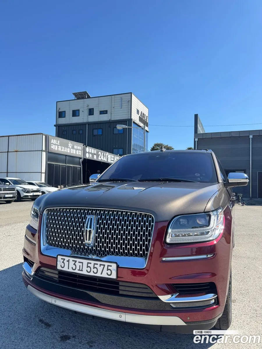 Lincoln Navigator 2019 — 3