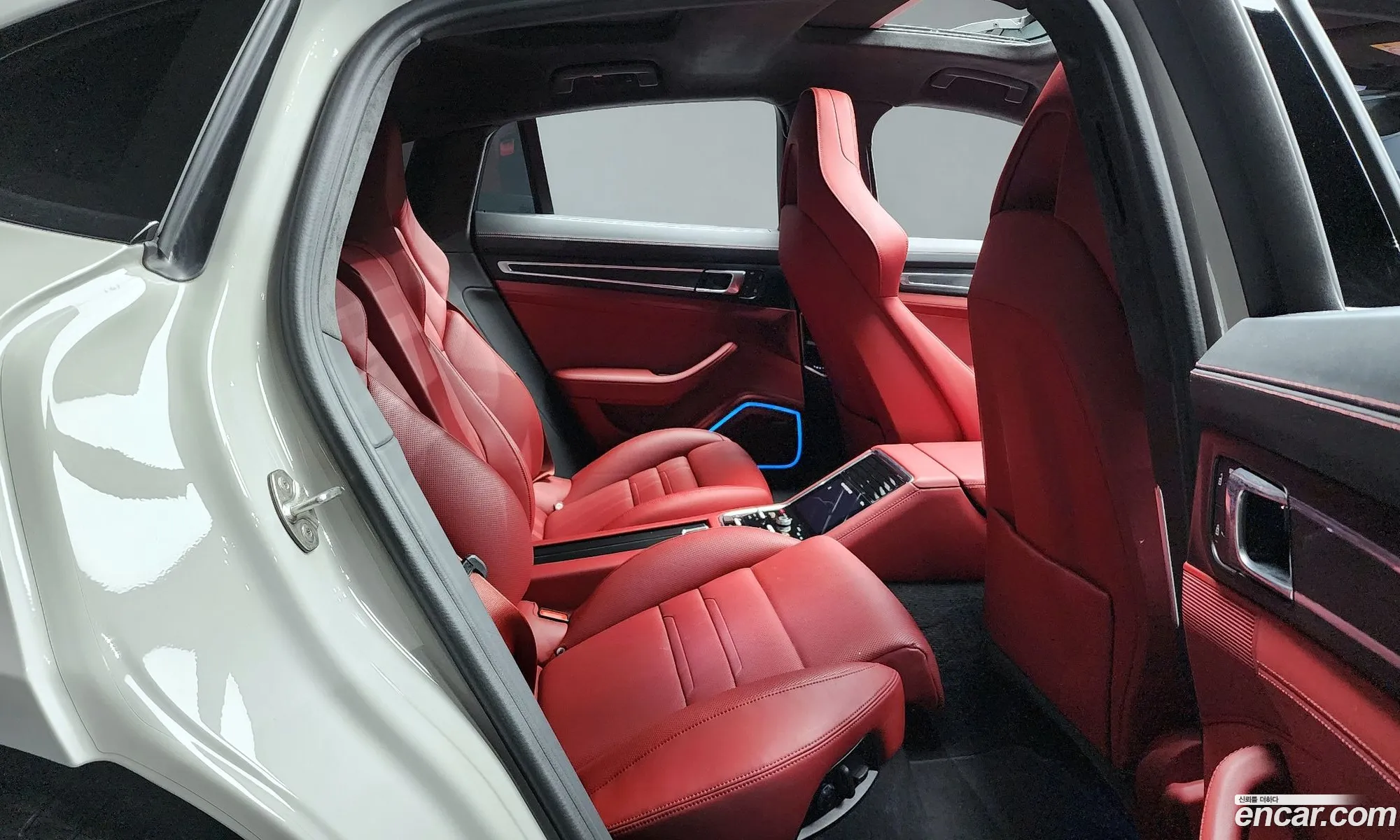 Porsche Panamera 2023 — 3