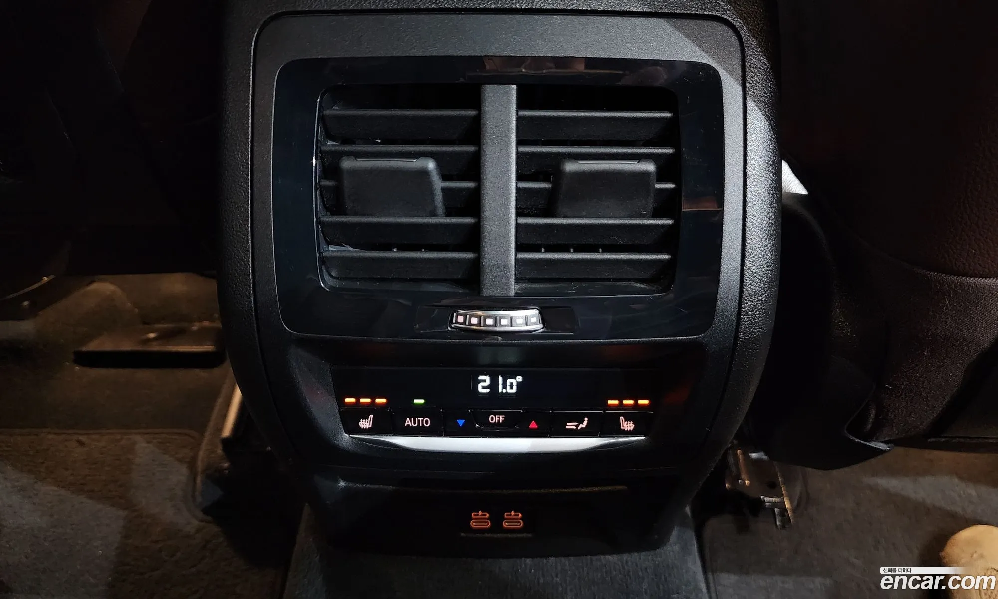BMW X4 2020 WBAVJ9105L9C80102 — 24