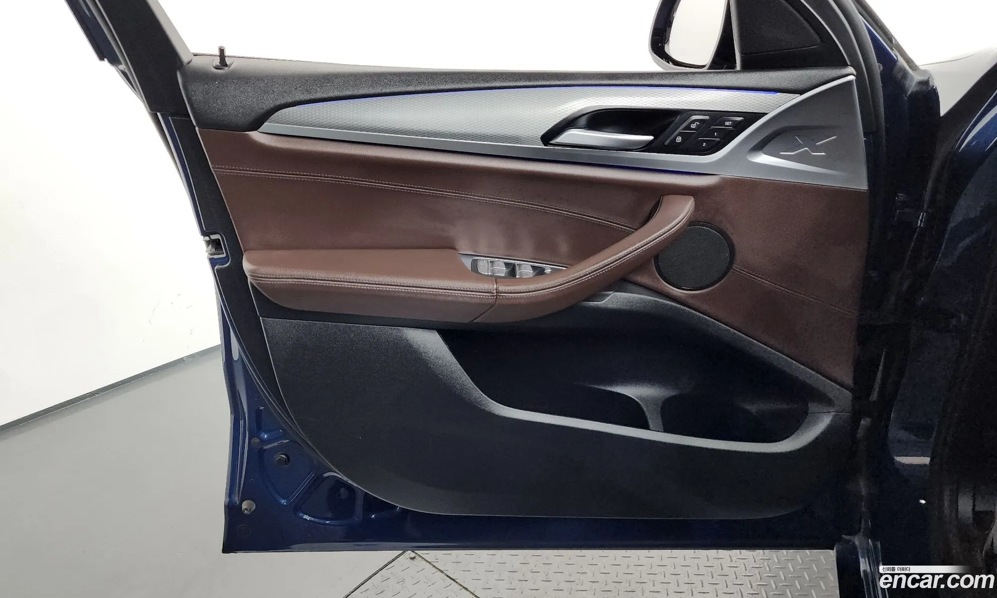 BMW X4 2020 WBAVJ9105L9C80102 — 11