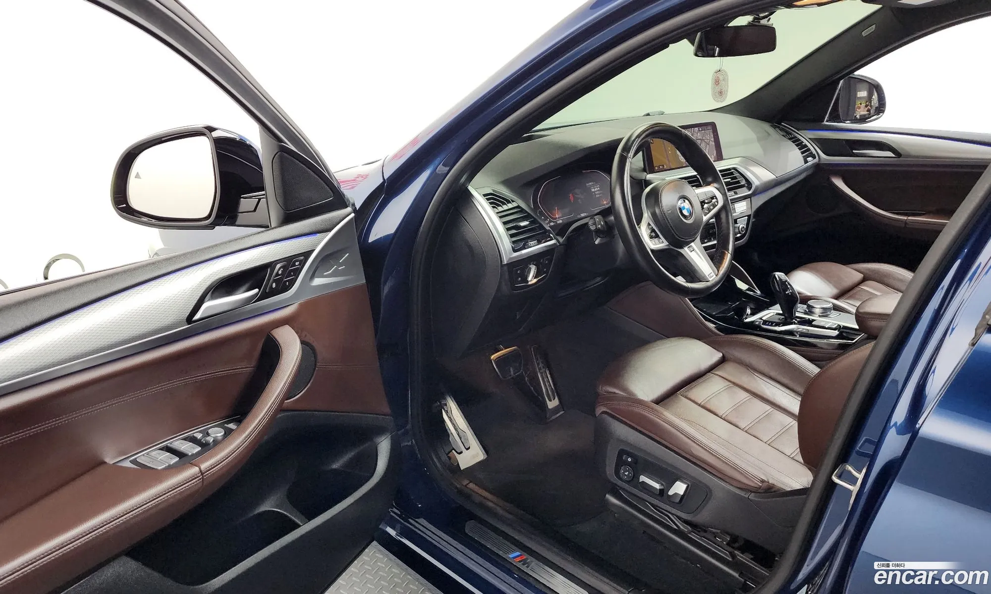 BMW X4 2020 WBAVJ9105L9C80102 — 9