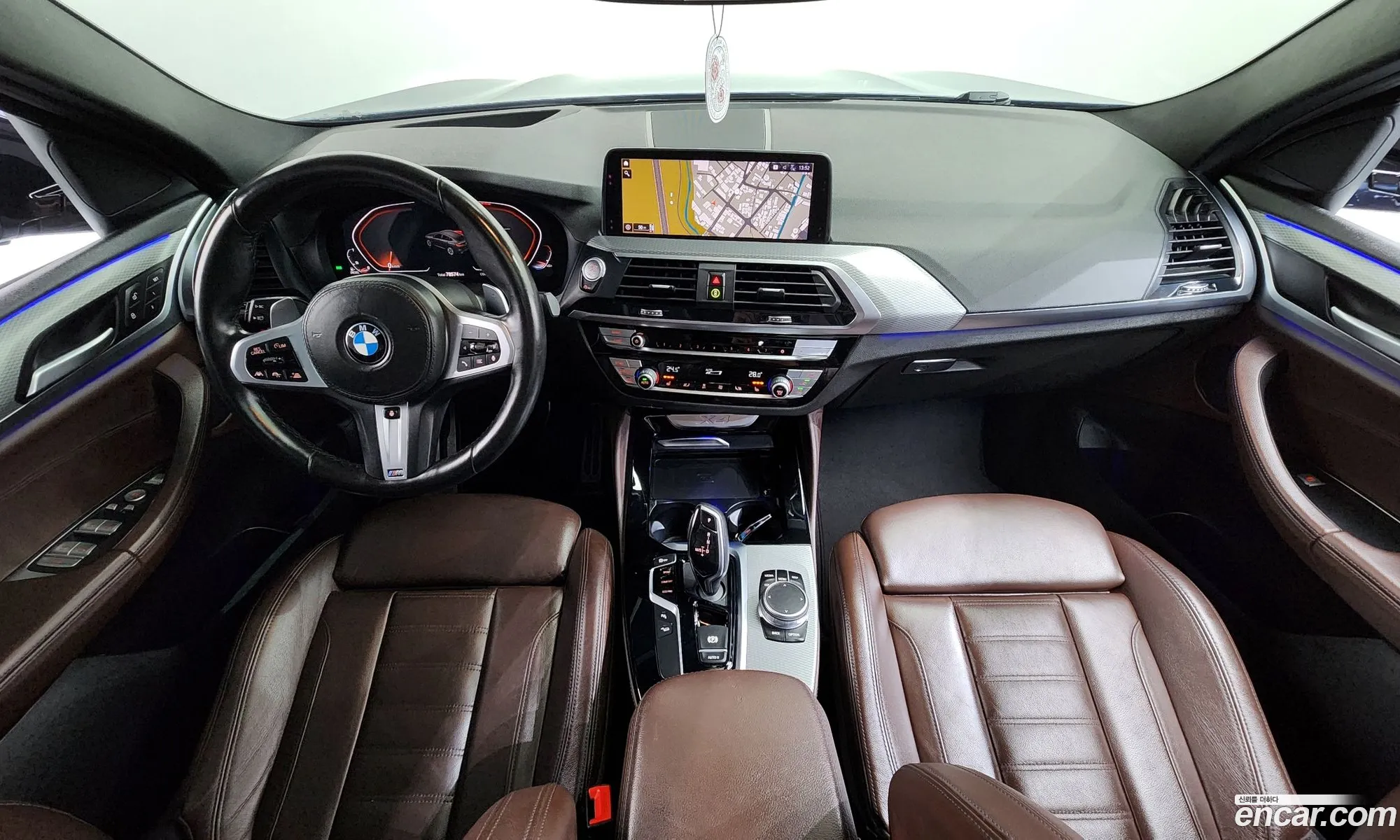BMW X4 2020 WBAVJ9105L9C80102 — 19
