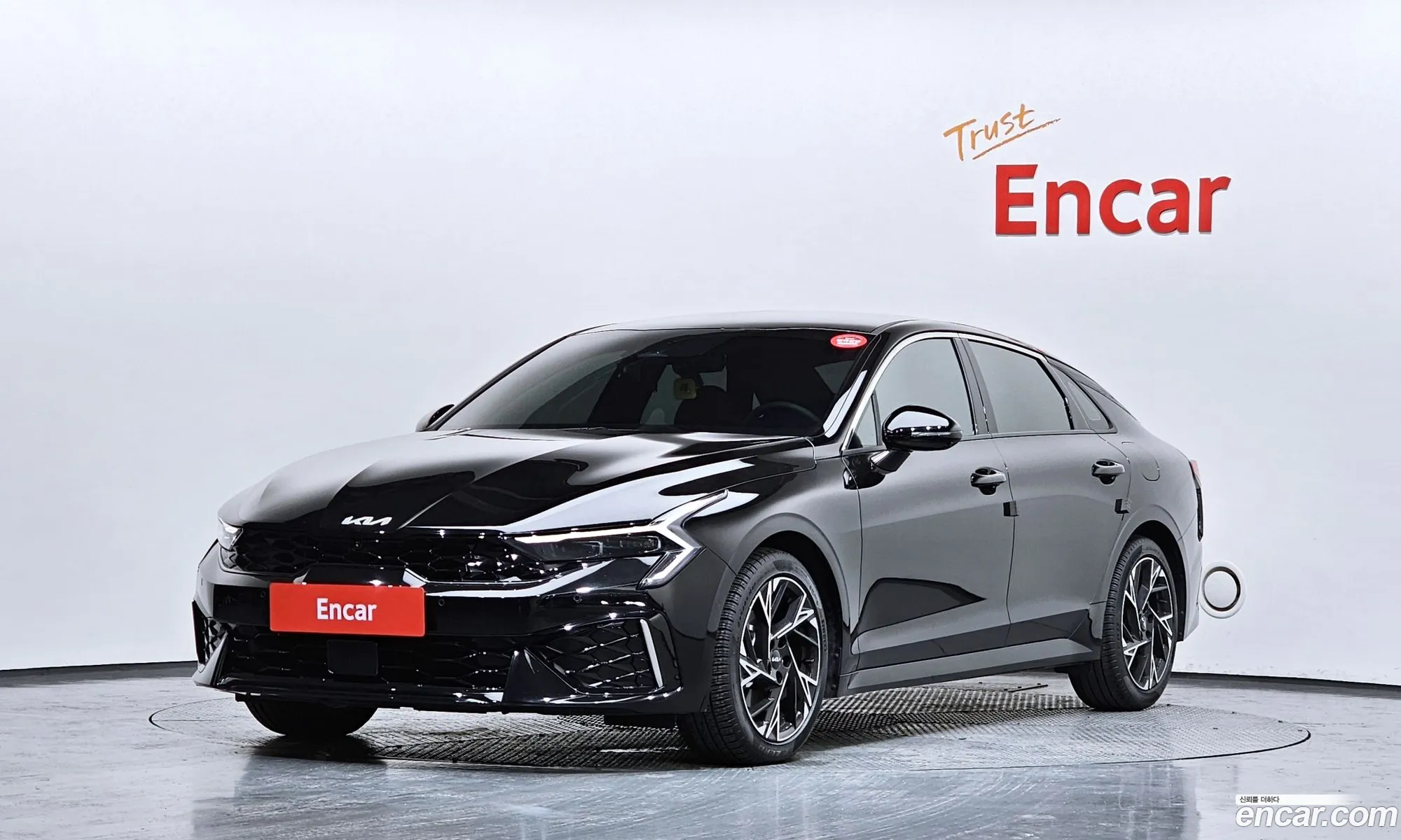 Kia K5 Hybrid 2024 — 3