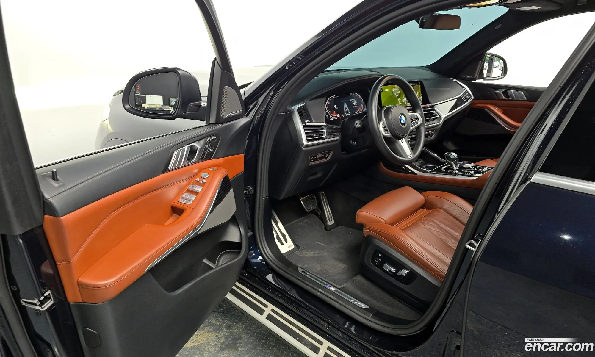 BMW X7 2022 WBACW2105N9M31231 — 19