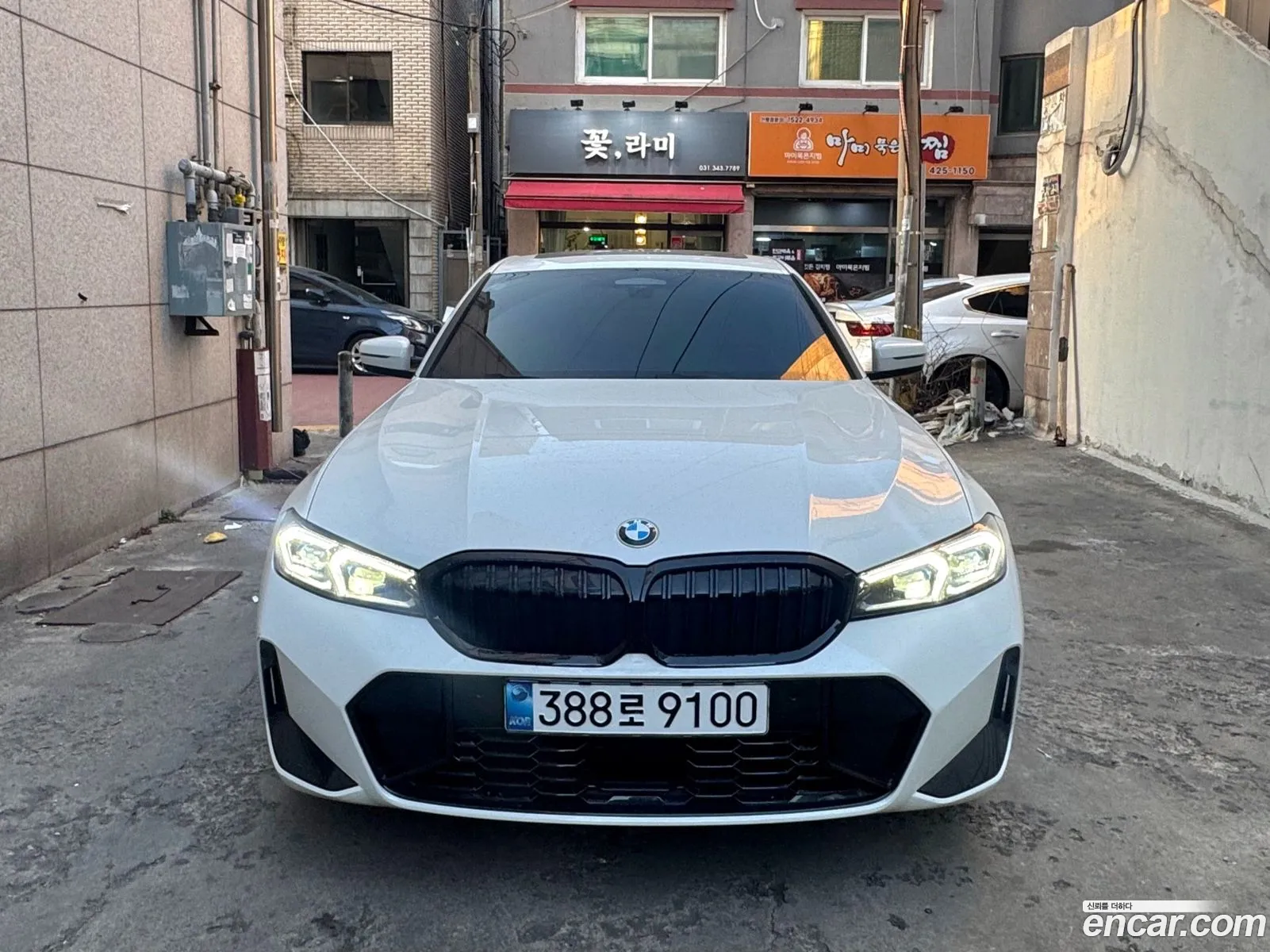 BMW 3 Series 2024 — 11