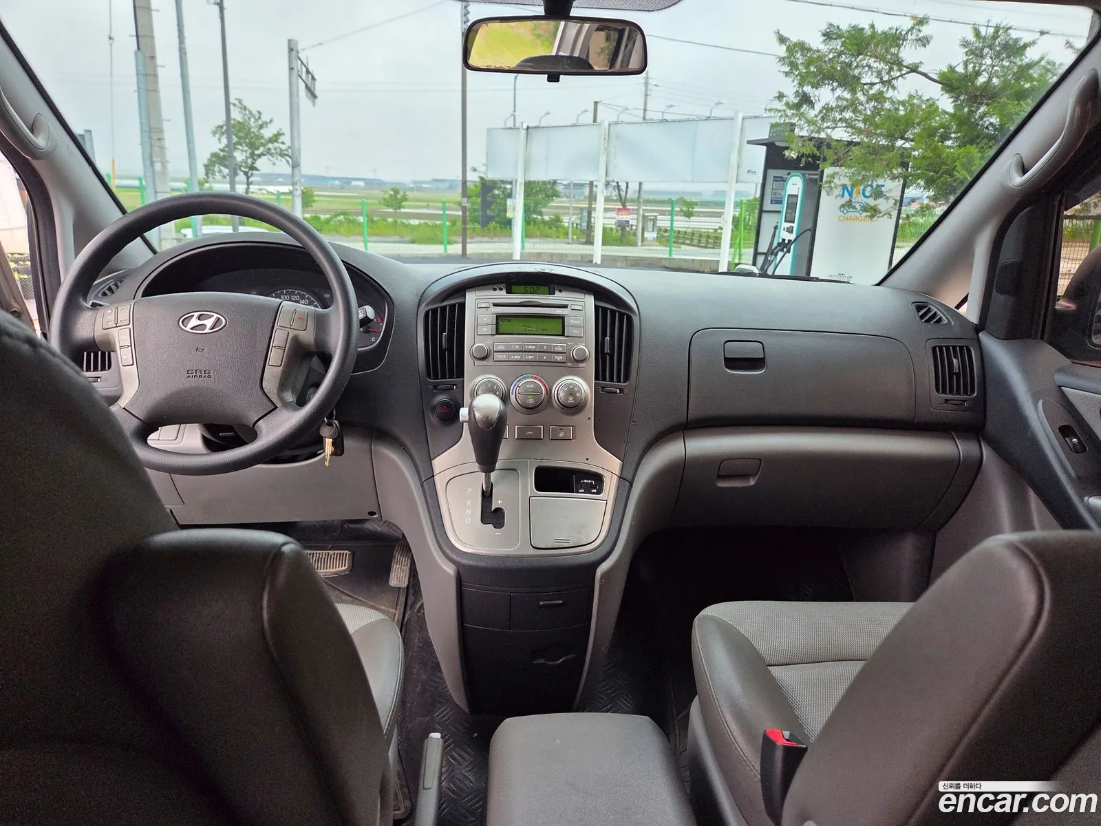 Hyundai Grand Starex 2010 — 2