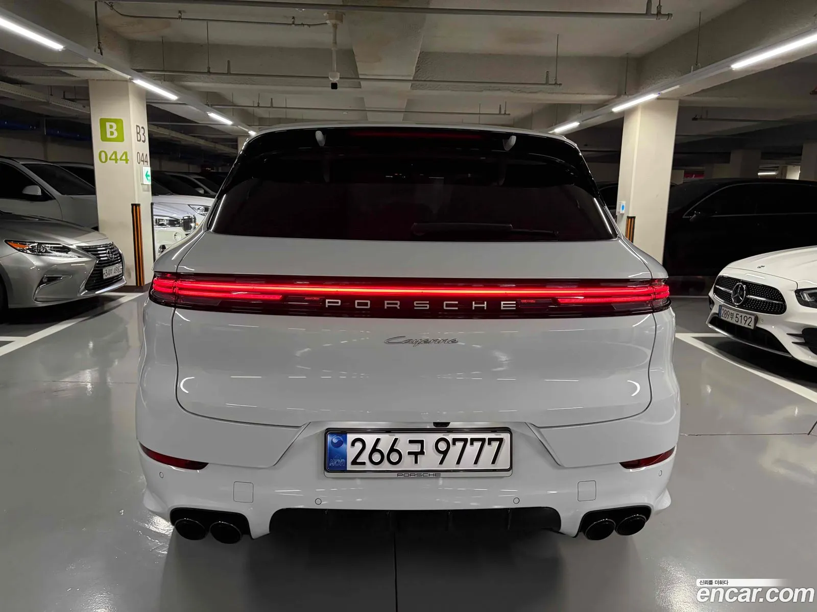 Porsche Cayenne 2025 — 10
