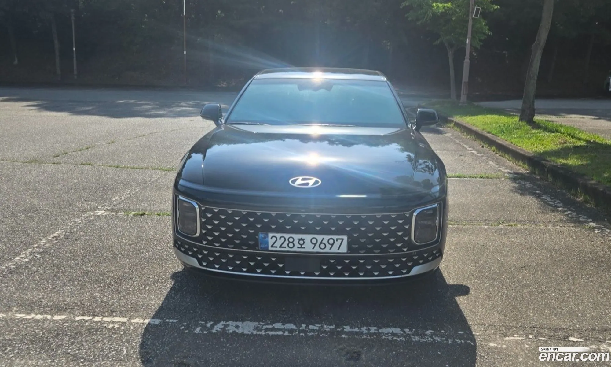 Hyundai Grandeur Hybrid 2026 — 3