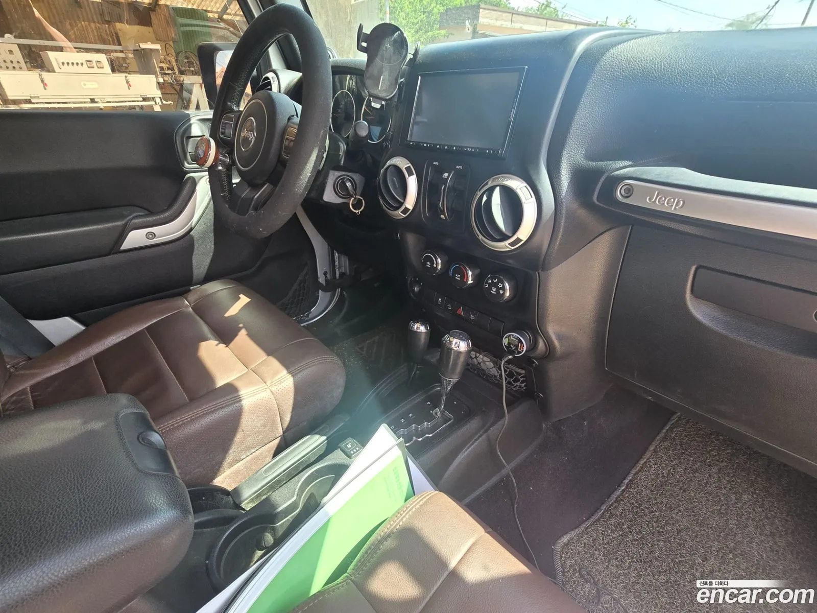 Jeep Wrangler 2011 — 15