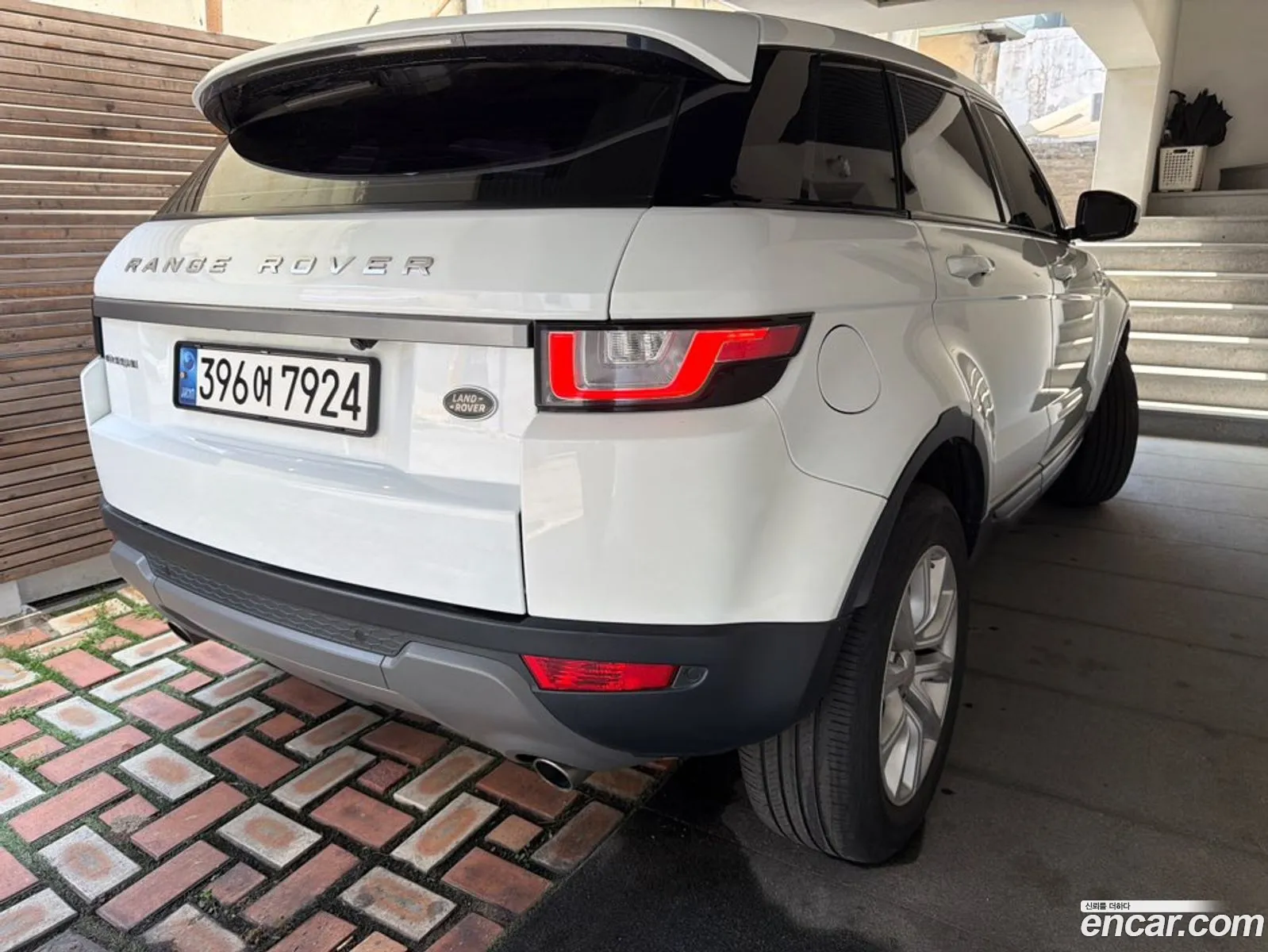 Land Rover Range Rover Evoque 2017 — 12