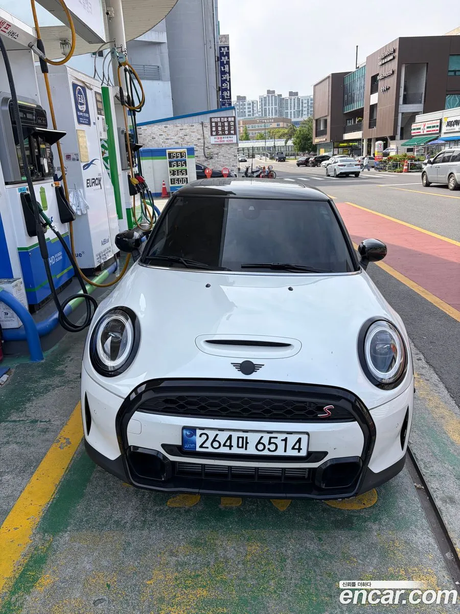 Mini Cooper S 2023 — 5