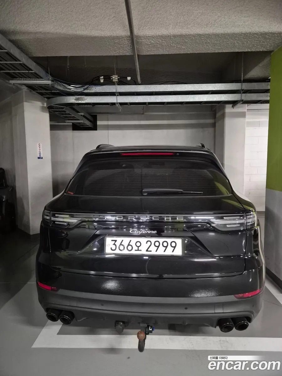 Porsche Cayenne 2019 — 18