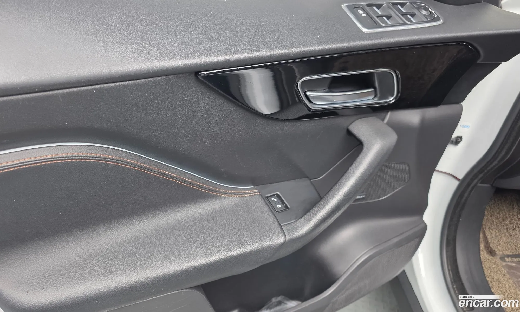 Jaguar F-Pace 2017 SADCA2BN0JA259103 — 29