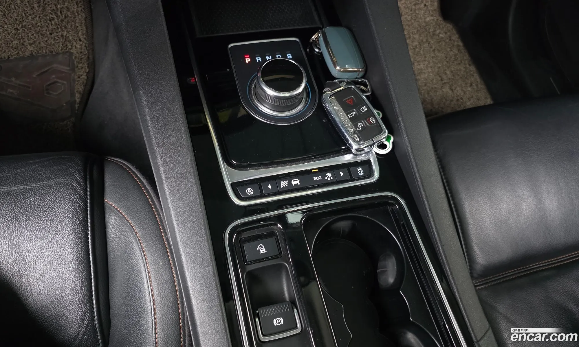 Jaguar F-Pace 2017 SADCA2BN0JA259103 — 19
