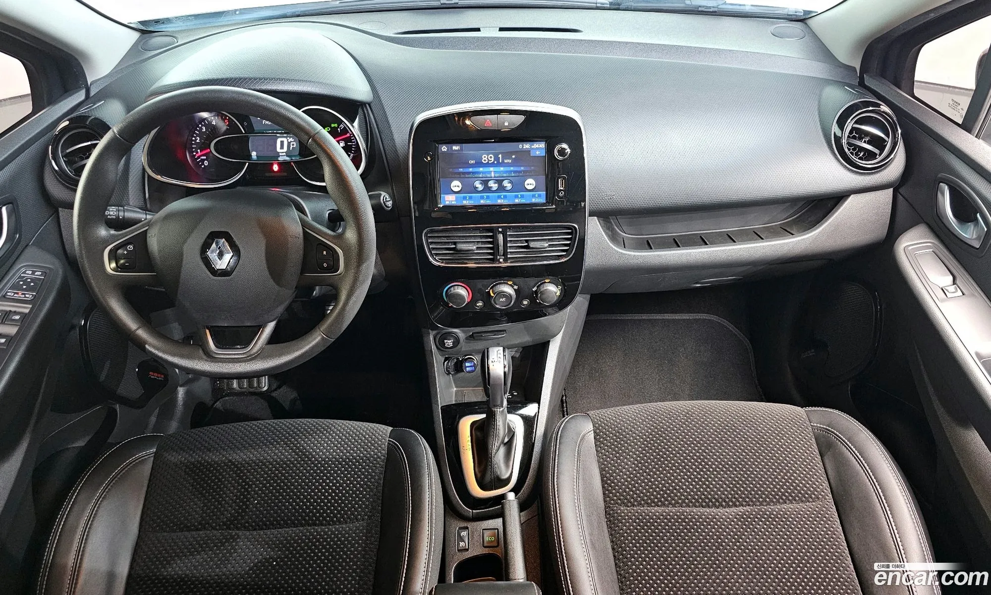 Renault Korea (Samsung) Clio 2019 — 2