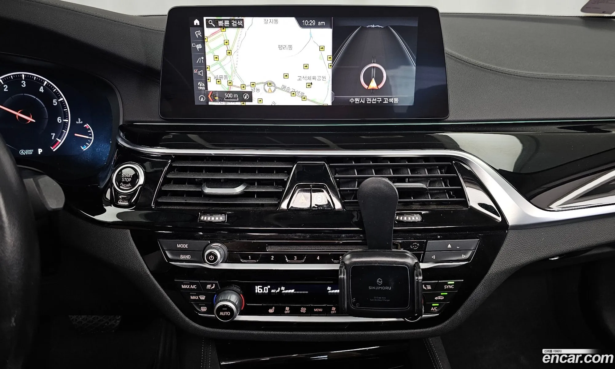 BMW 5 Series 2019 WBAJK7108KBP73762 — 3