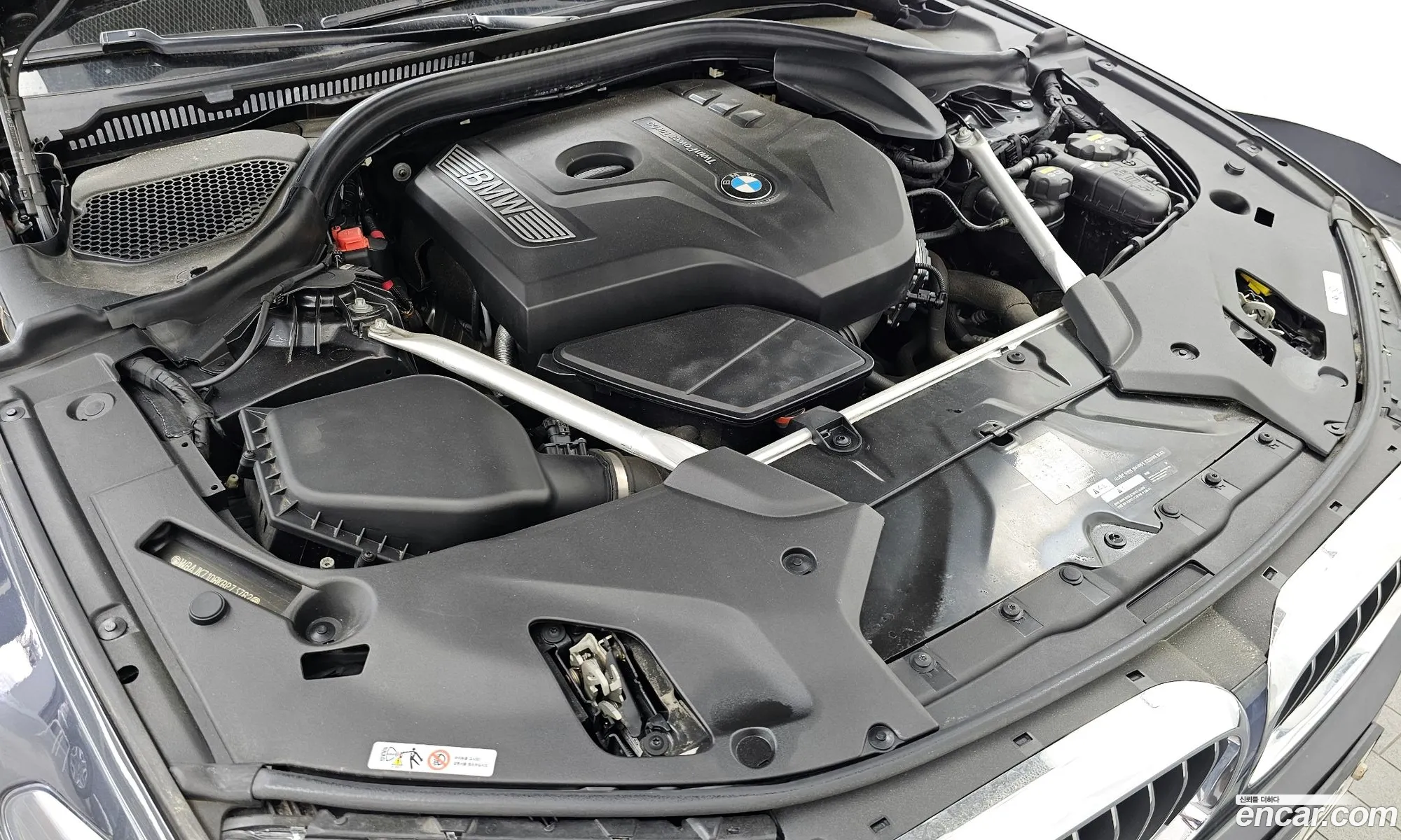 BMW 5 Series 2019 WBAJK7108KBP73762 — 5