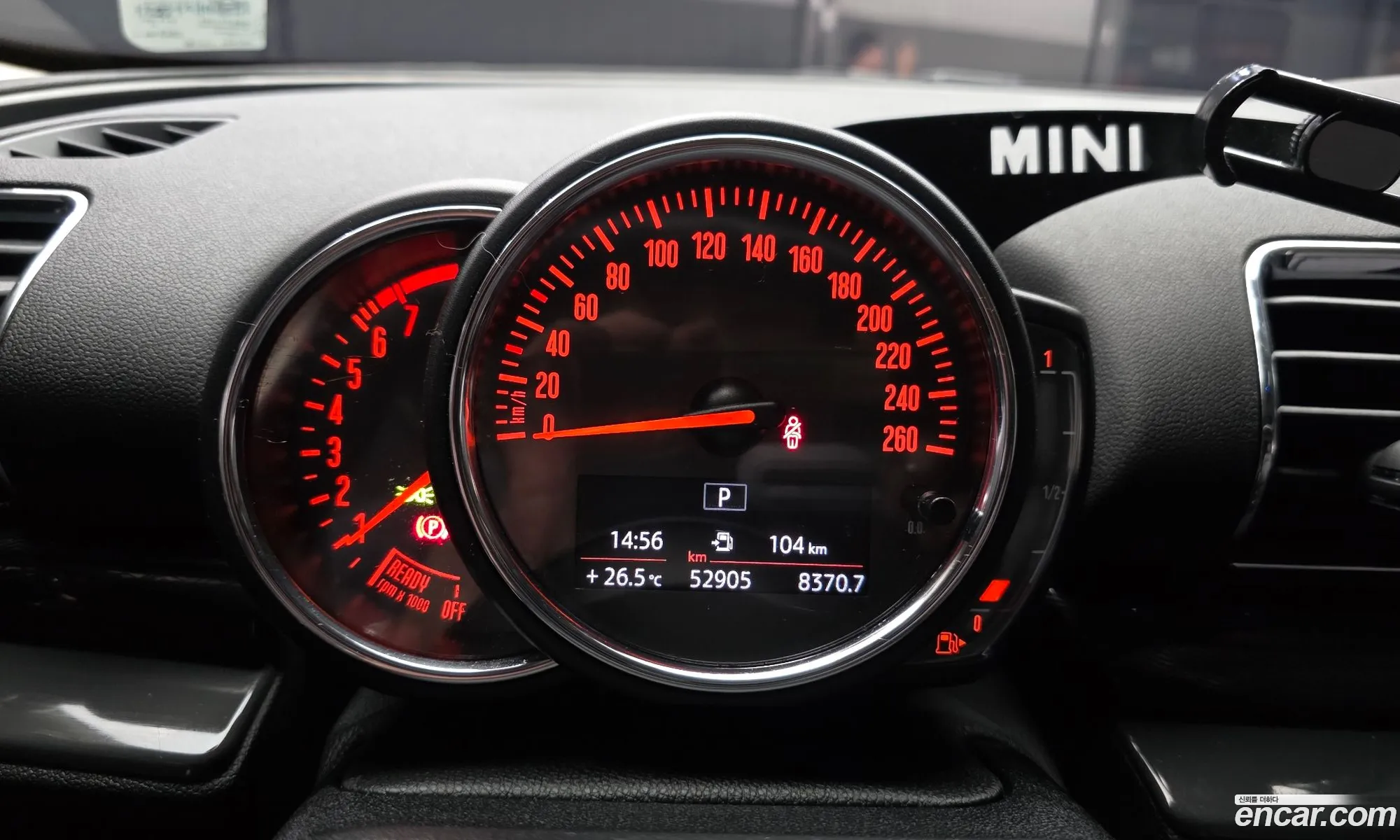 Mini Cooper Clubman 2019 — 18