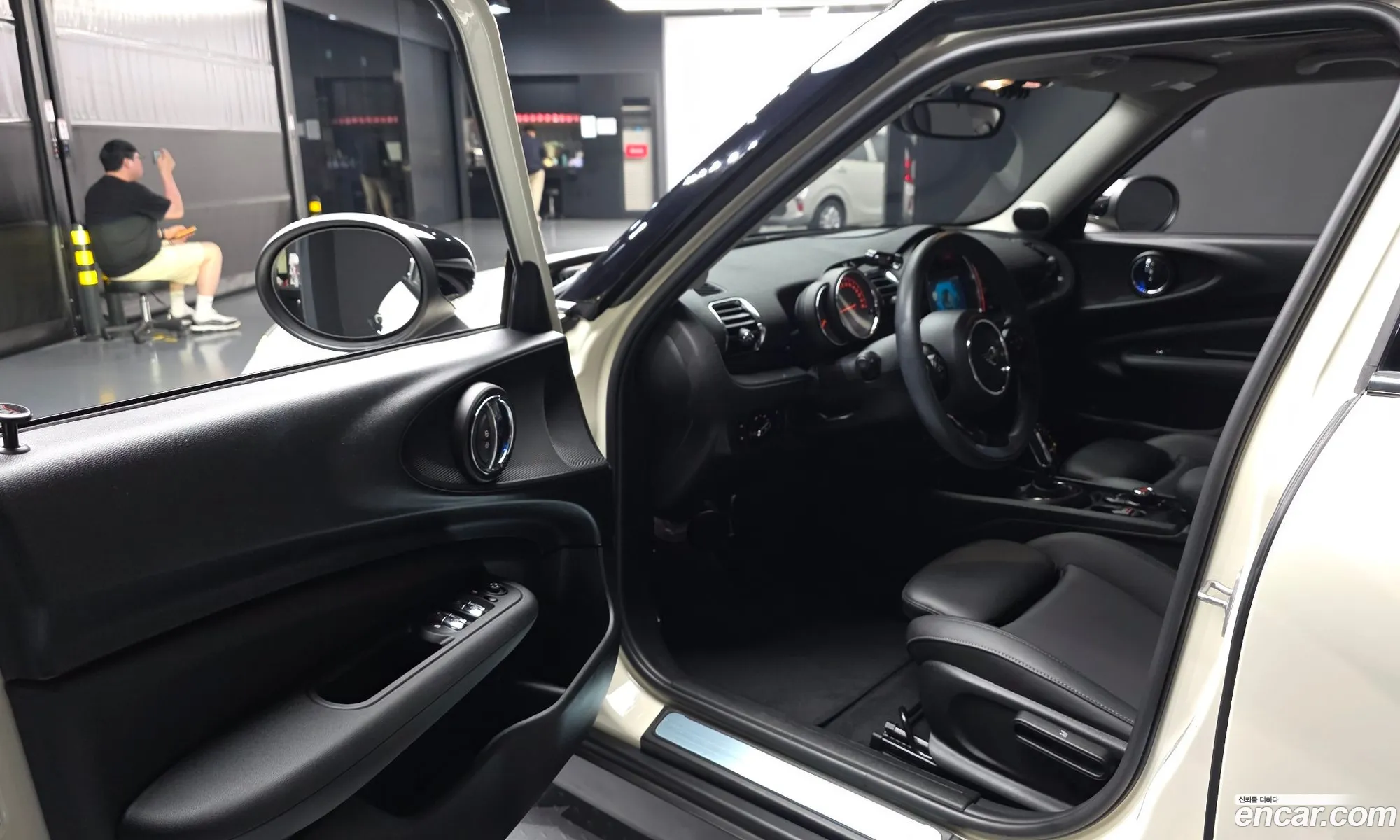 Mini Cooper Clubman 2019 — 25
