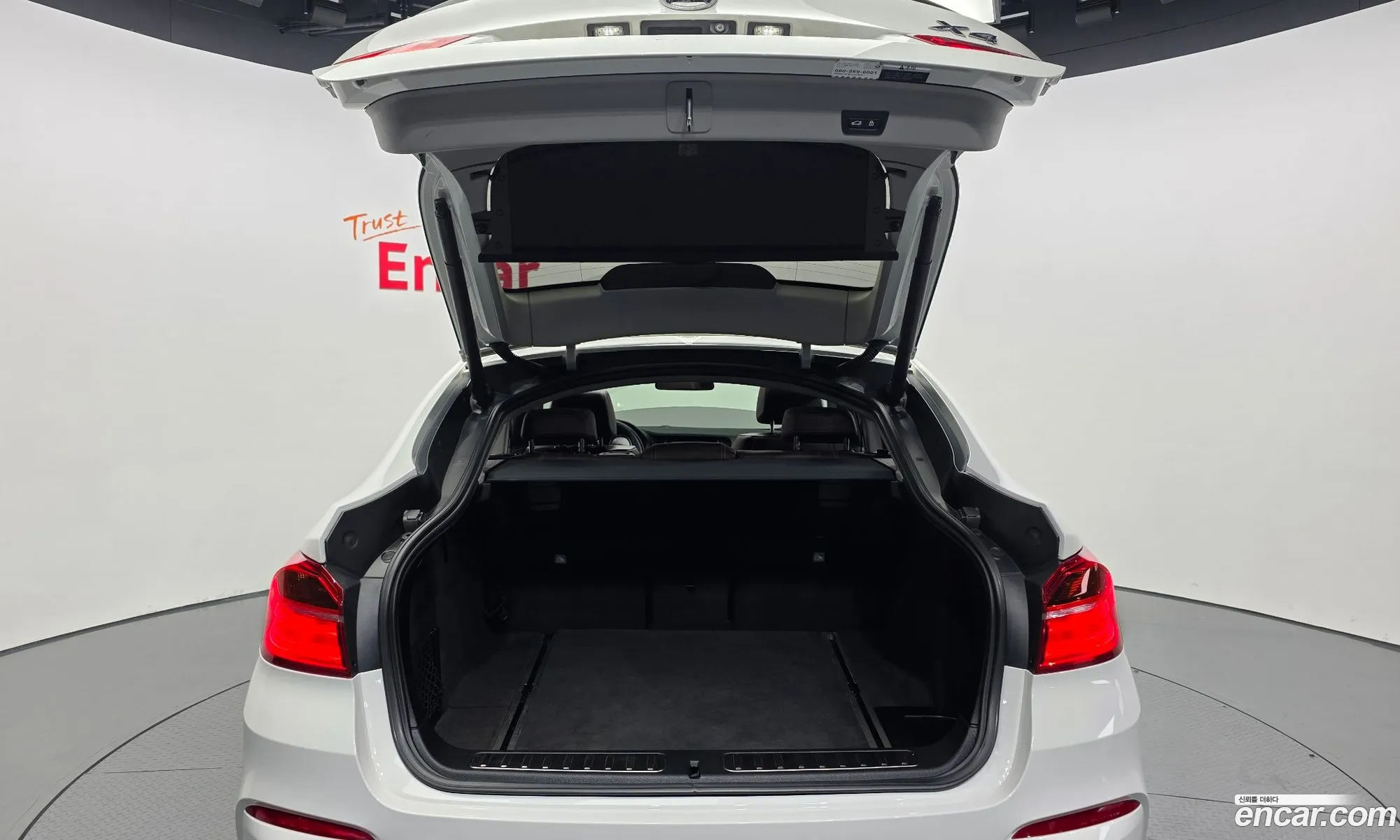 BMW X4 2017 WBAXX1103H0T40671 — 8