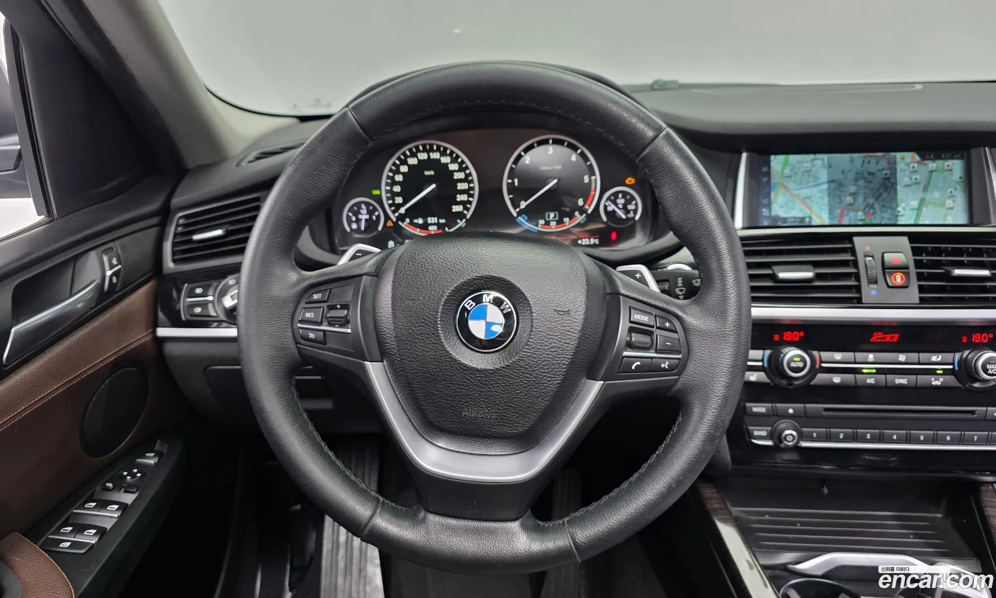 BMW X4 2017 WBAXX1103H0T40671 — 11