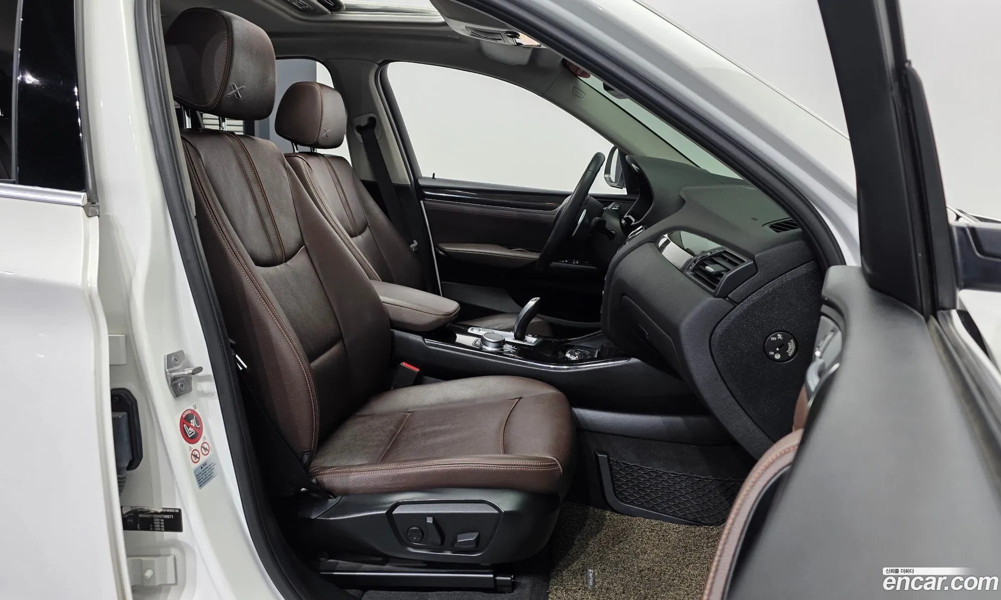 BMW X4 2017 WBAXX1103H0T40671 — 2