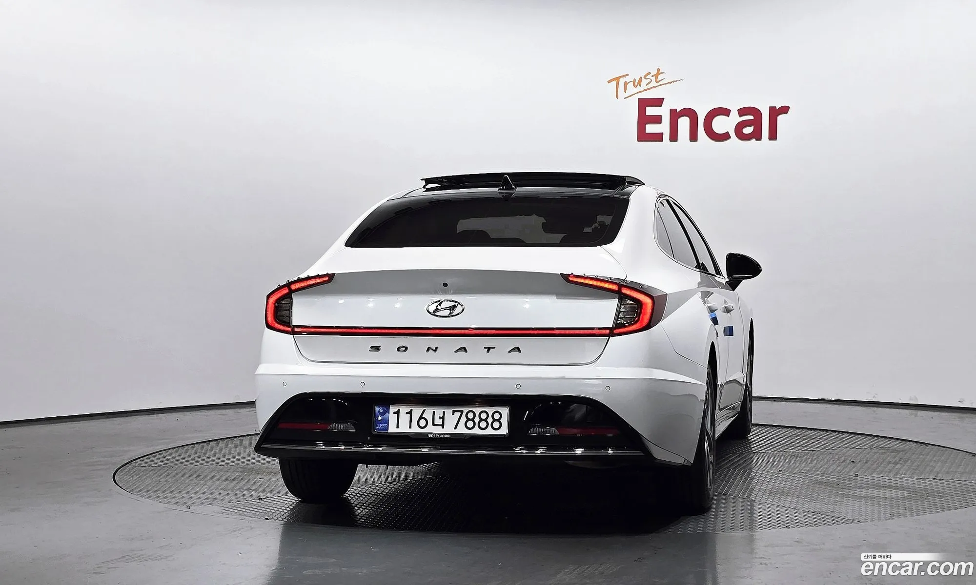 Hyundai Sonata 2022 — 2