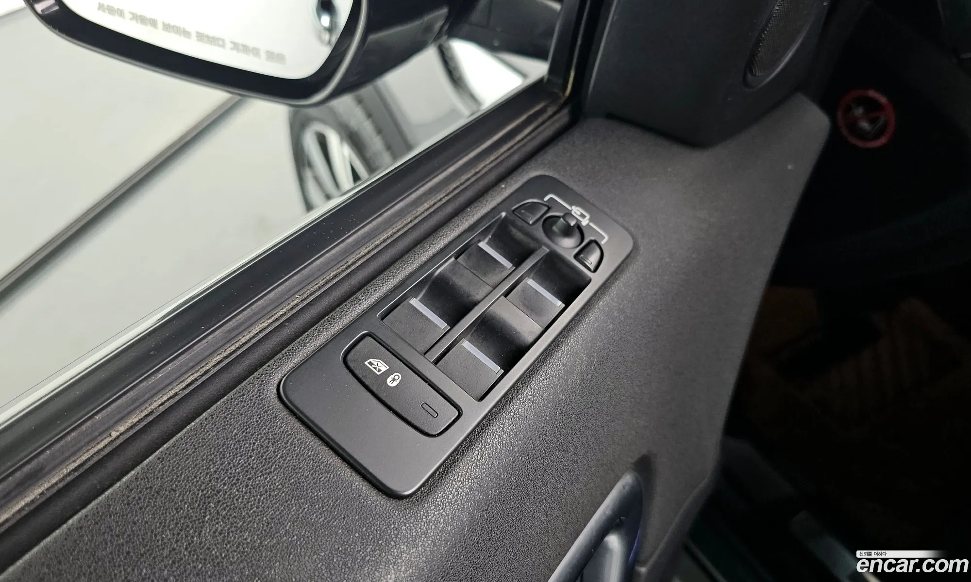 Land Rover Discovery Sport 2017 — 19