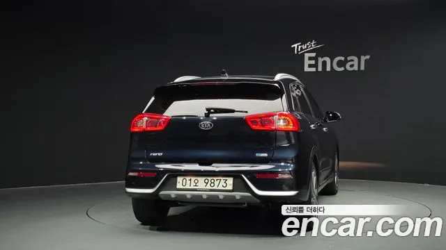 Kia Niro 2017 — 3