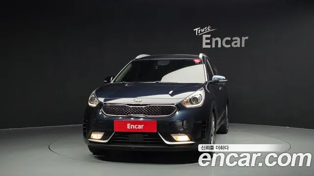 Kia Niro 2017 — 2