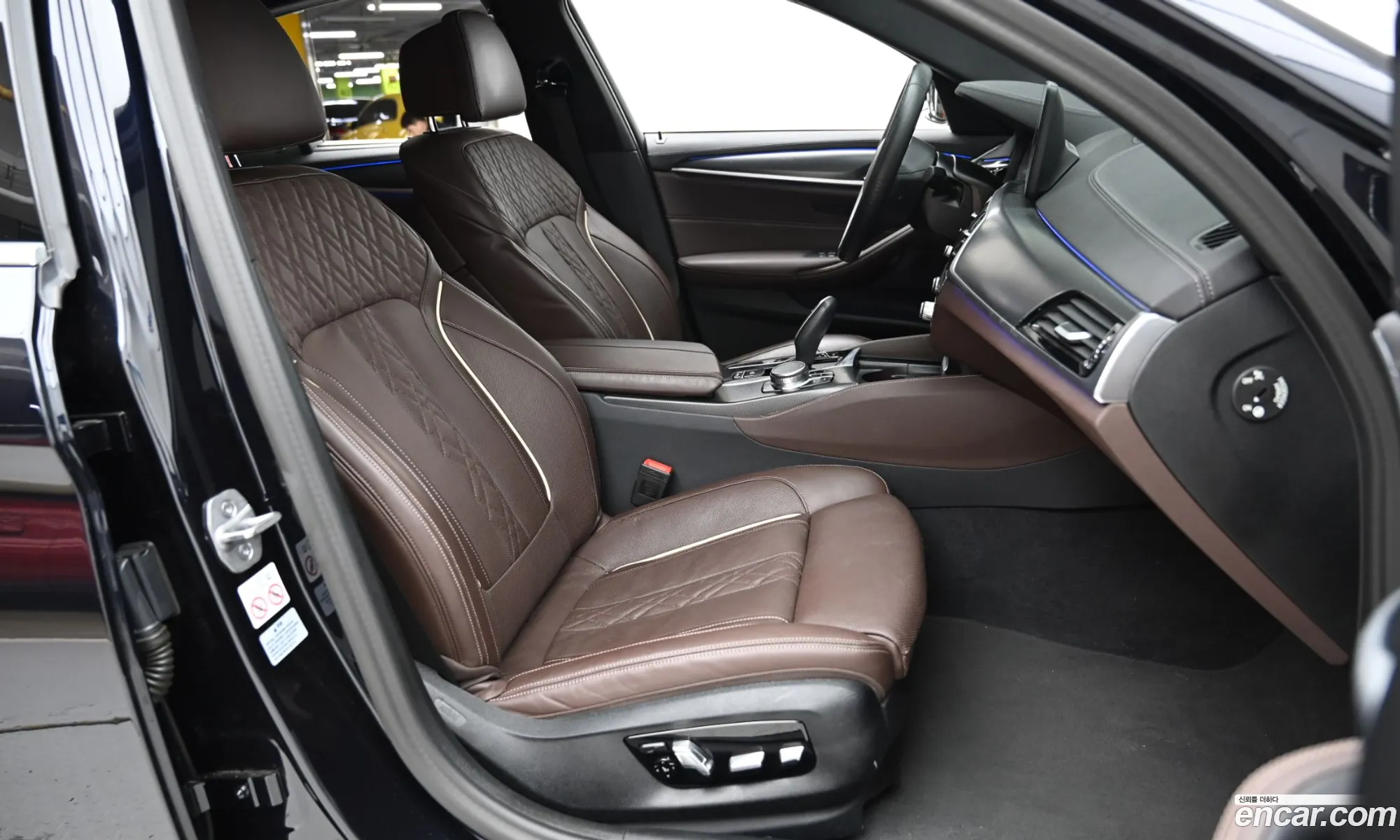 BMW 5 Series 2023 — 11