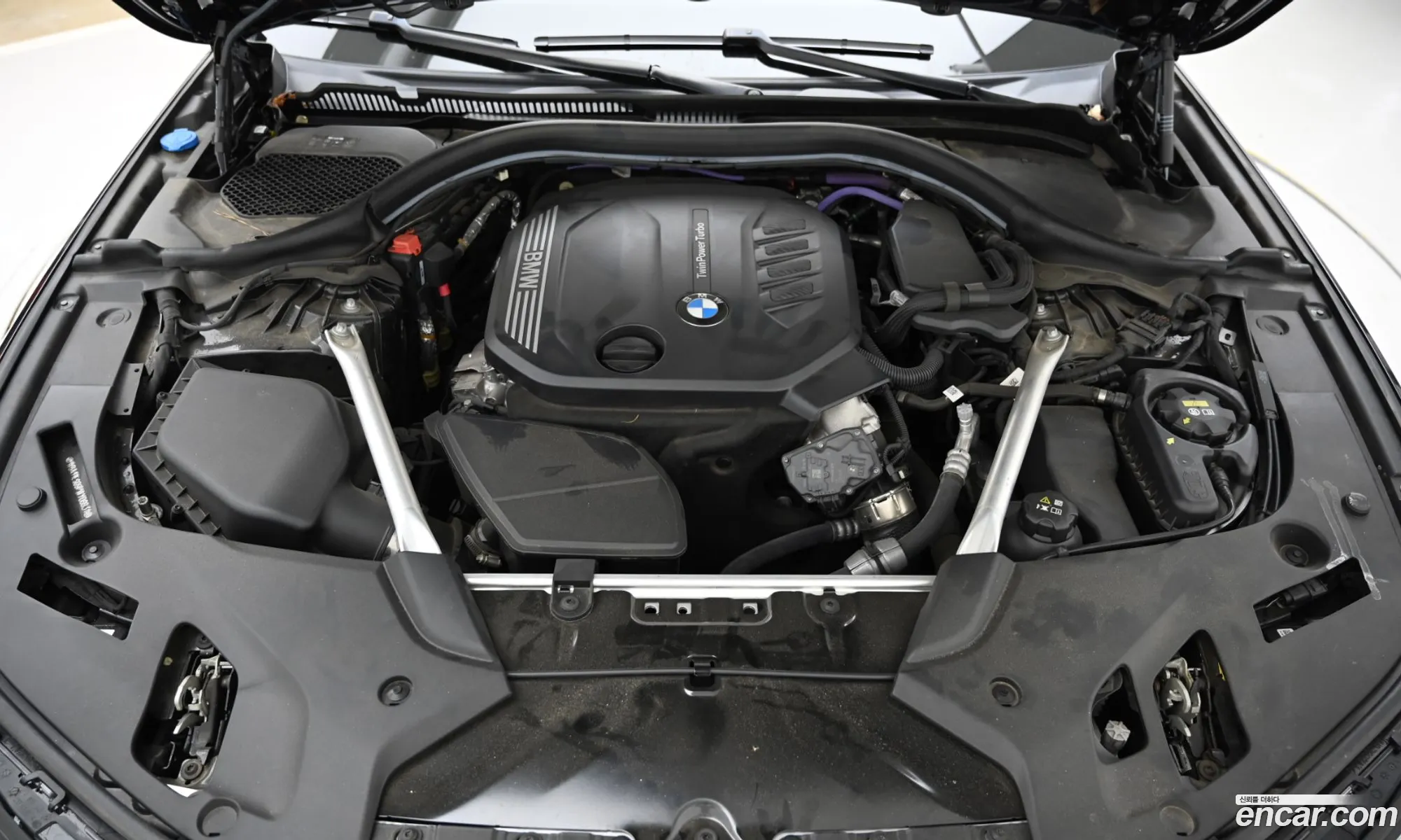 BMW 5 Series 2023 — 6
