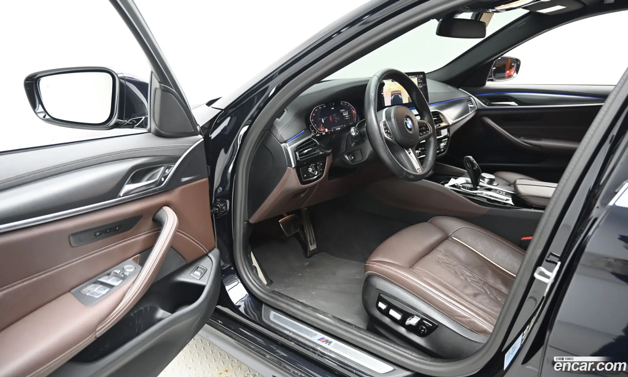 BMW 5 Series 2023 — 16