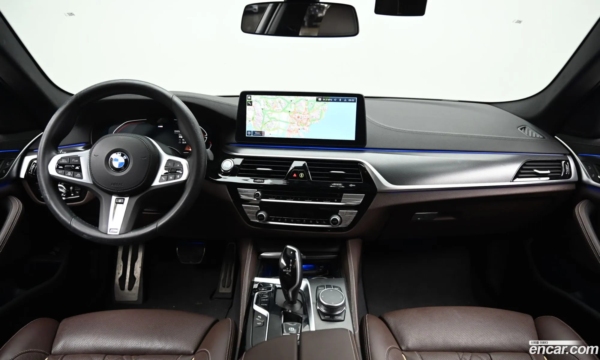 BMW 5 Series 2023 — 8
