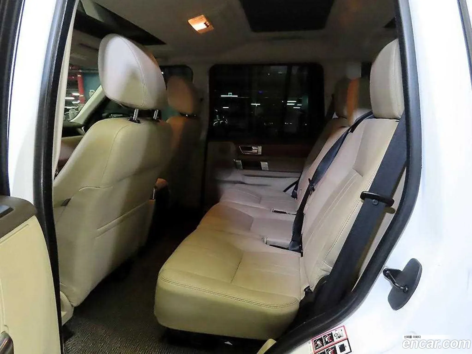 Land Rover Discovery 4 2013 — 12