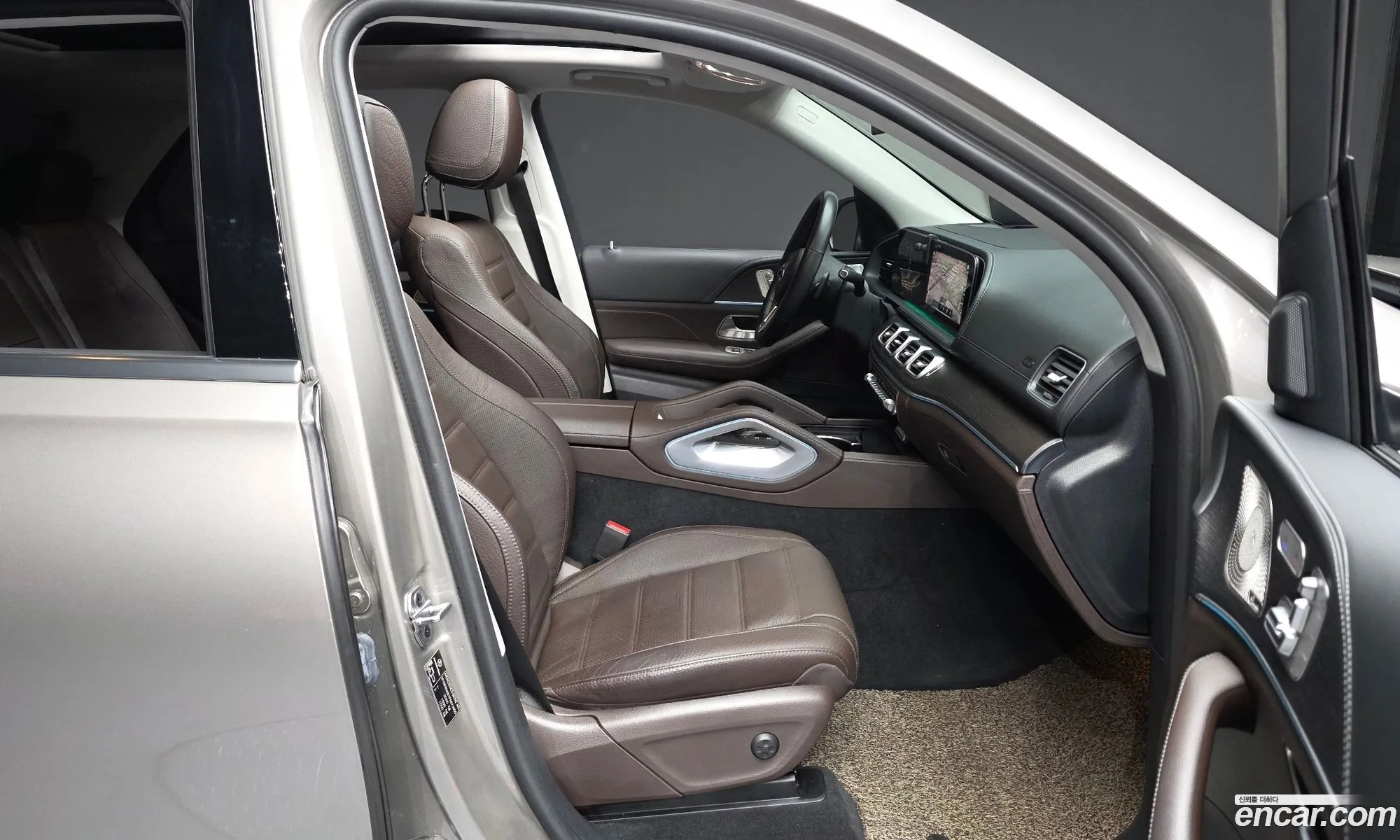 Mercedes-Benz GLE-Class W167 2023 — 14