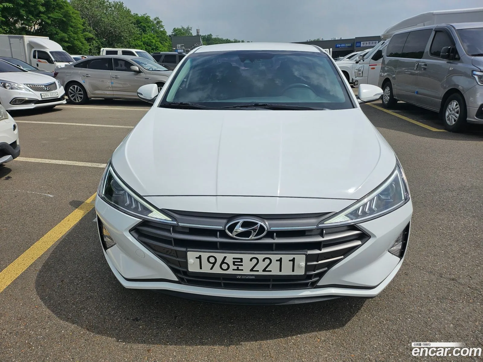 Hyundai Elantra AD 2019 — 4