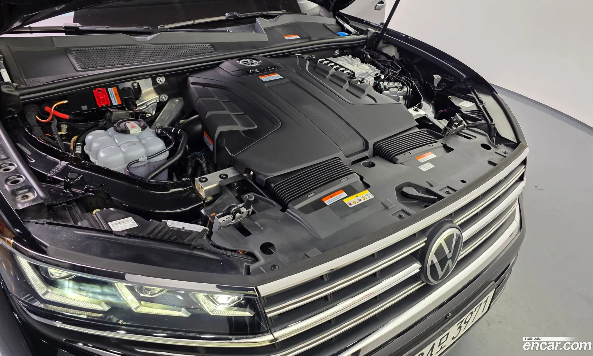 Volkswagen Touareg 2024 — 21
