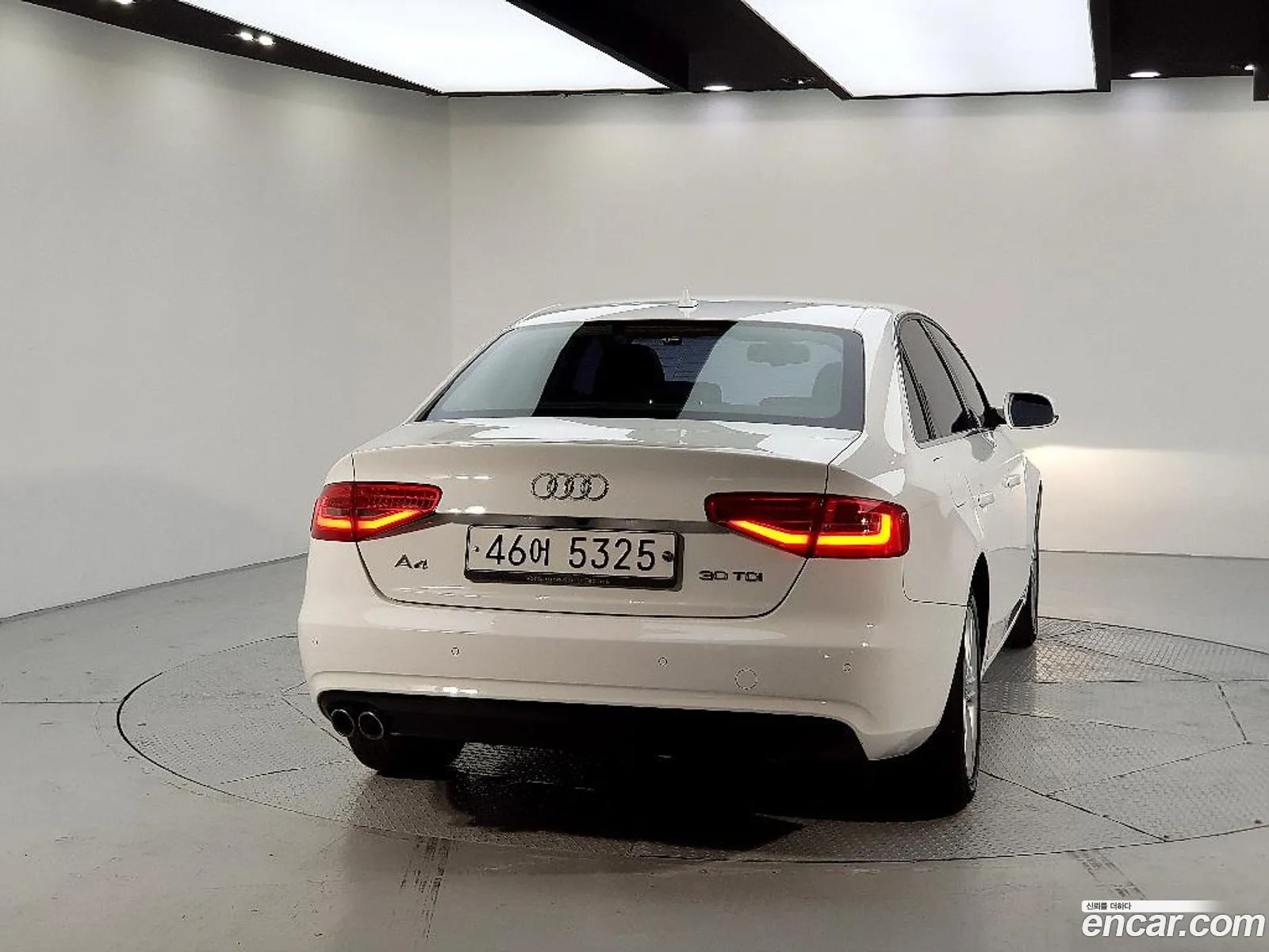 Audi A4 2015 — 18