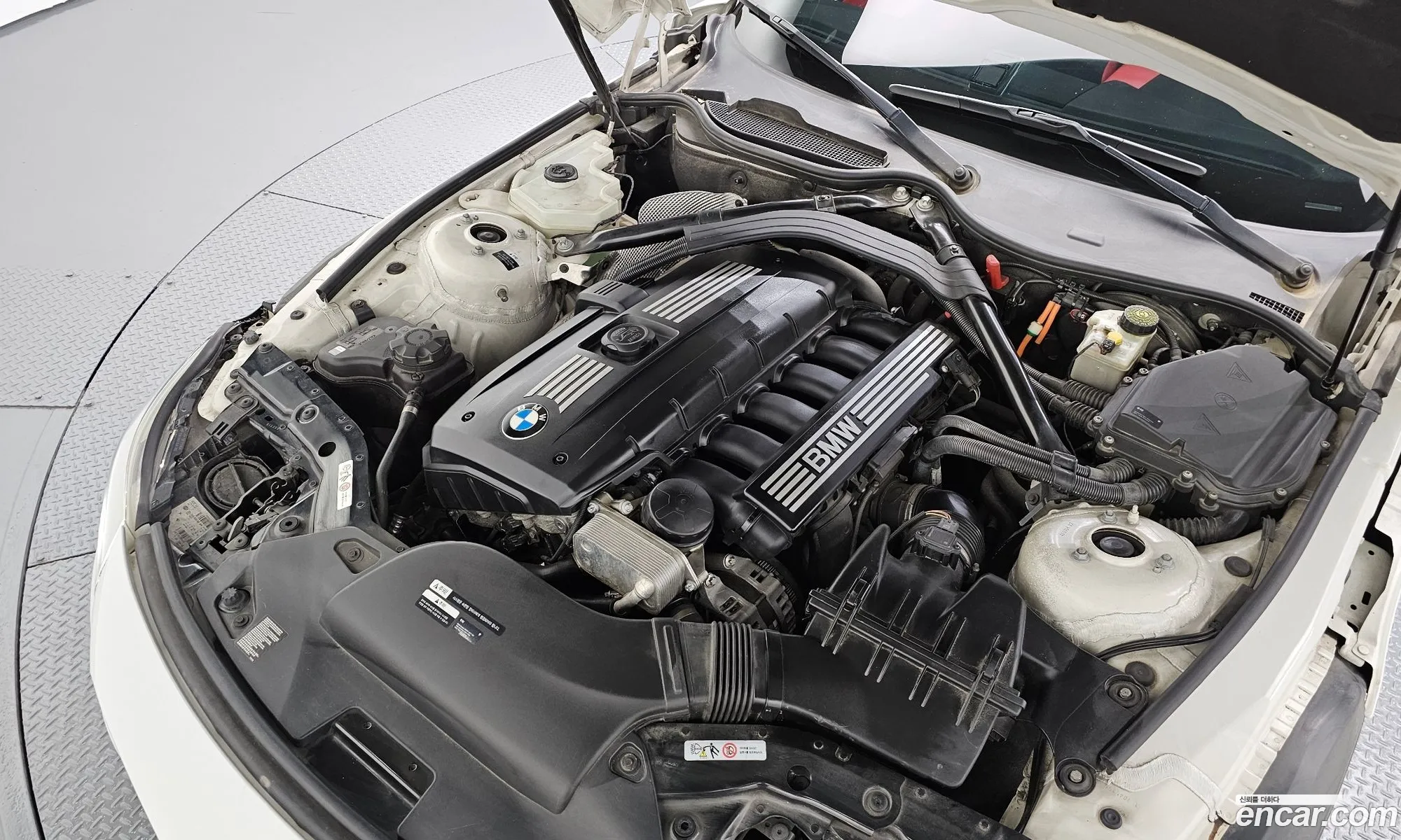 BMW Z4 2011 WBALM5103BE388096 — 20