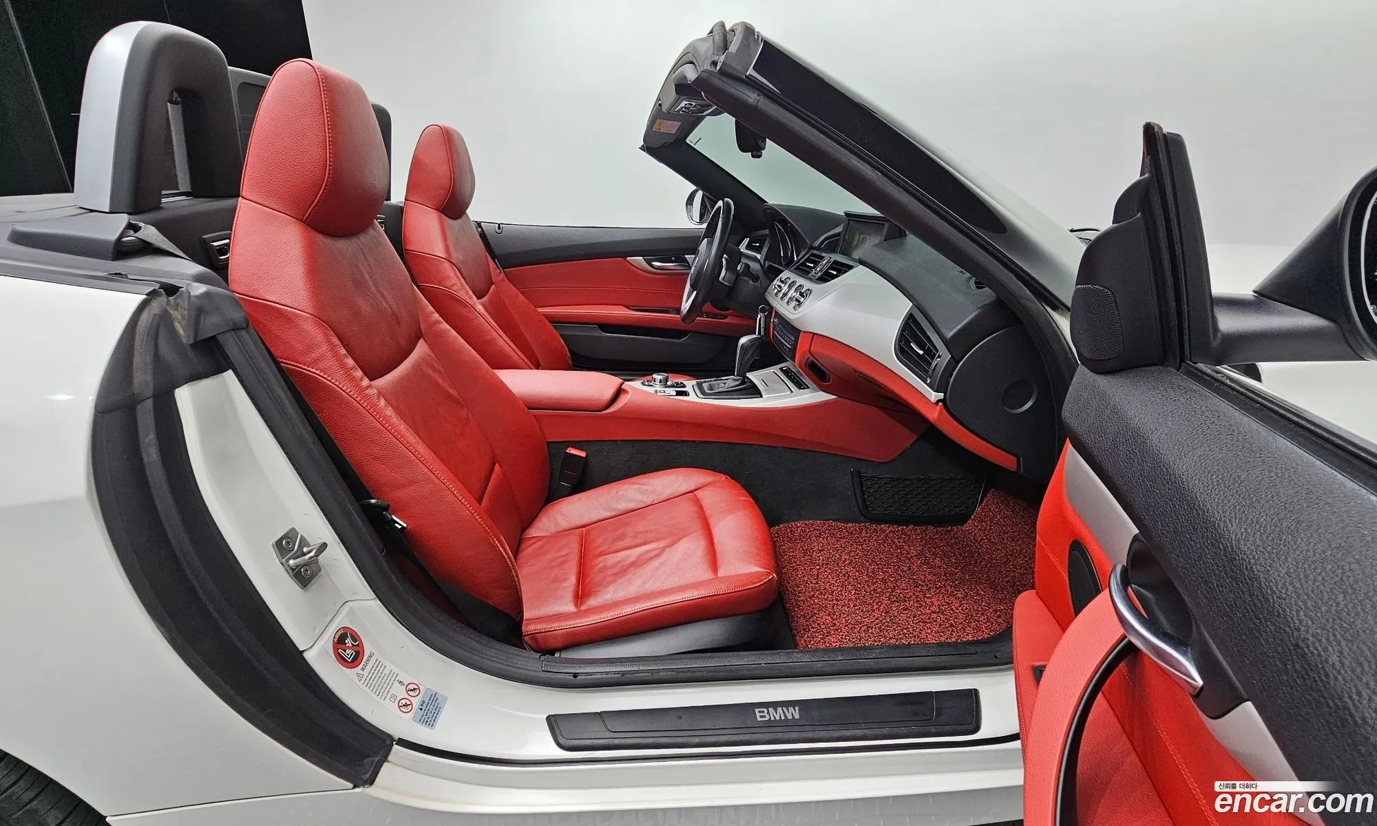 BMW Z4 2011 WBALM5103BE388096 — 5