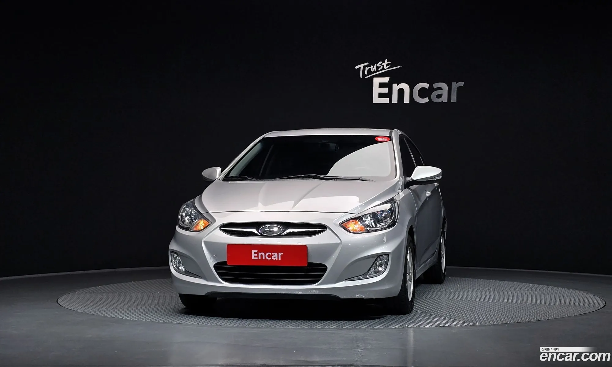 Hyundai Accent 2012 — 3